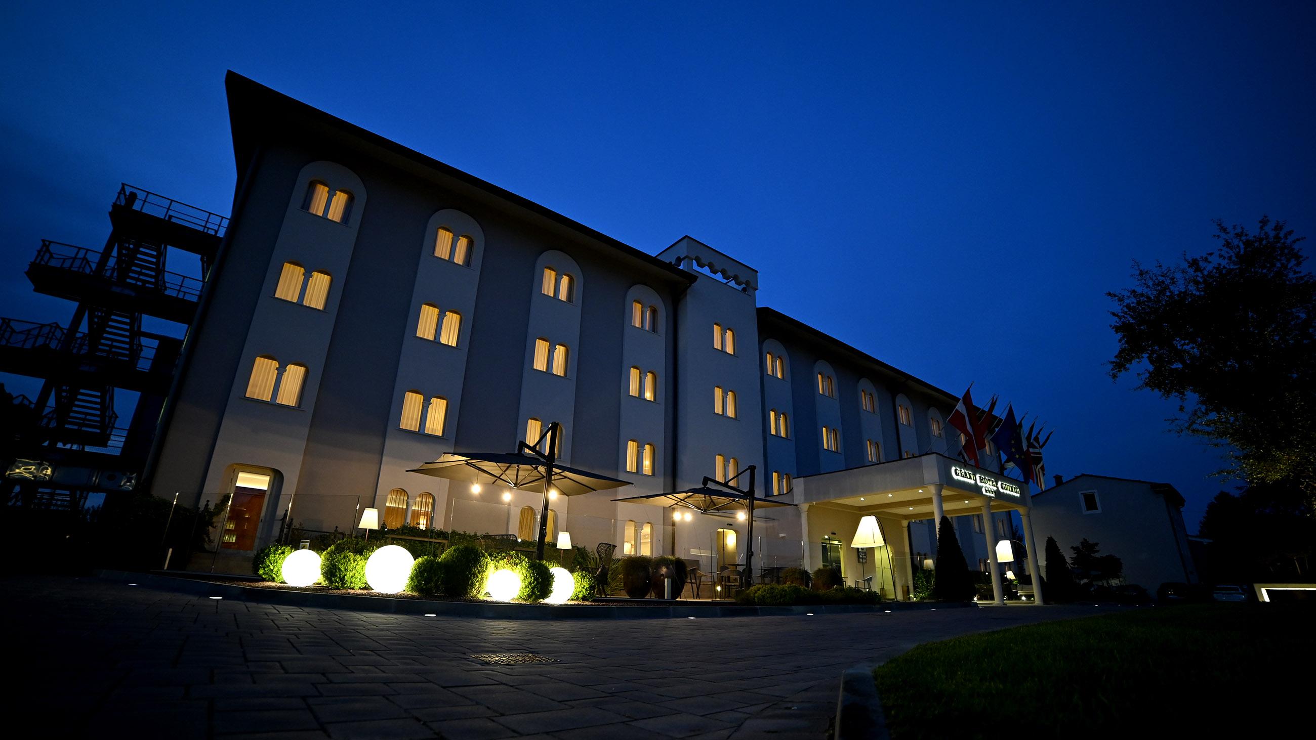 Best Western Grand Hotel Guinigi Лукка Экстерьер фото